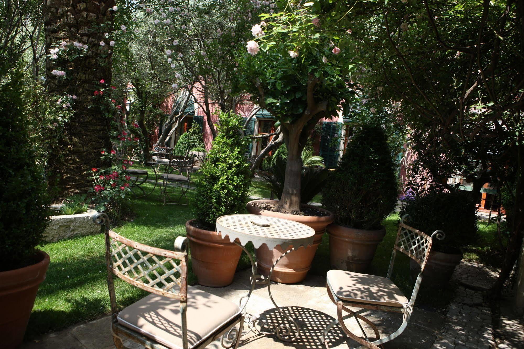Jardins Secrets Hotel Nimes Ngoại thất bức ảnh